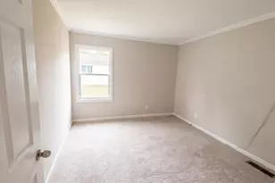 6618 Rhode Island Ave, Hammond, IN 46323 - Photo 11