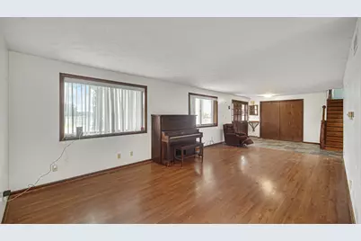 18320 Cline Avenue, Lowell, IN 46356 - Photo 5