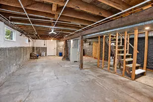 134 N Kelly St, Hobart, IN 46342 - Photo 45