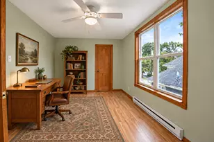 134 N Kelly St, Hobart, IN 46342 - Photo 33
