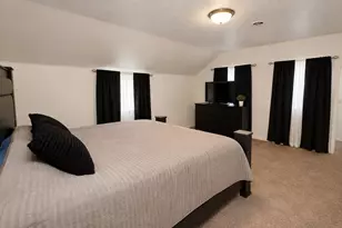1101 Ohio St, La Porte, IN 46350 - Photo 15