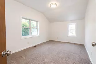 1101 Ohio St, La Porte, IN 46350 - Photo 13