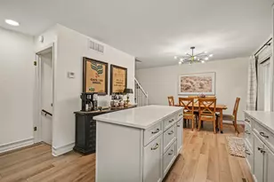 1316 Camellia Dr, Munster, IN 46321 - Photo 11