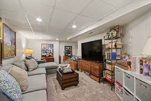 1316 Camellia Dr, Munster, IN 46321 - Photo 15