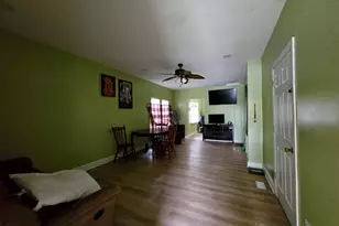3930 Madison St, Gary, IN 46408 - Photo 5
