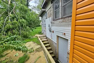 3930 Madison St, Gary, IN 46408 - Photo 31