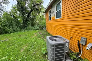 3930 Madison St, Gary, IN 46408 - Photo 35