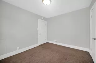 7005 Broadway, Merrillville, IN 46410 - Photo 17