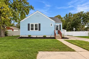 8412 W Taft St, Merrillville, IN 46410 - Photo 1