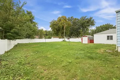 8412 W Taft Street, Merrillville, IN 46410 - Photo 17