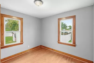 8412 W Taft Street, Merrillville, IN 46410 - Photo 9