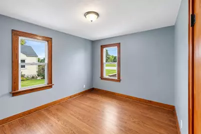 8412 W Taft Street, Merrillville, IN 46410 - Photo 11