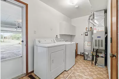 819 N Wiggs Street, Griffith, IN 46319 - Photo 15