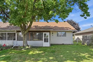 819 N Wiggs St, Griffith, IN 46319 - Photo 13