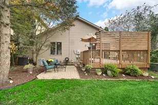 935 High Meadow Dr, Crown Point, IN 46307 - Photo 29