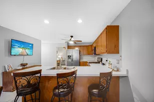 935 High Meadow Dr, Crown Point, IN 46307 - Photo 9