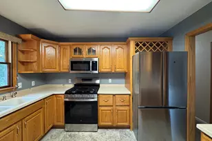 5174 E 1100 N, Demotte, IN 46310 - Photo 9