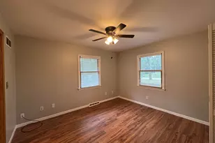 5174 E 1100 N, Demotte, IN 46310 - Photo 13