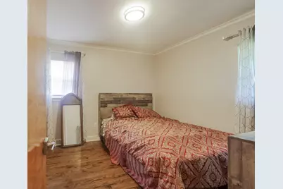634 E 52nd Avenue, Gary, IN 46410 - Photo 9