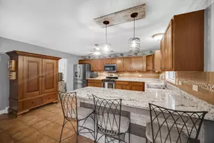 9942 Forest St, Dyer, IN 46311 - Photo 5