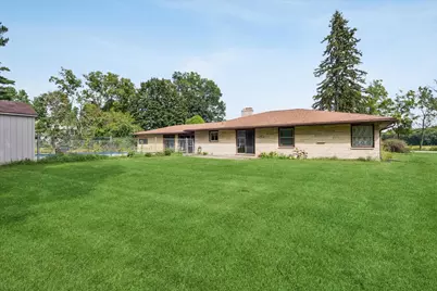 180 S Mineral Springs Road, Westchester Township, IN 46304 - Photo 17