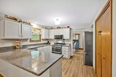 12211 S Williams Court, Crown Point, IN 46307 - Photo 3