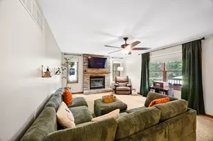 12211 S Williams Ct, Crown Point, IN 46307 - Photo 11