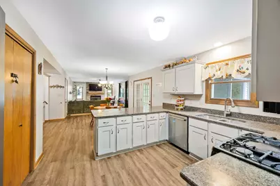 12211 S Williams Court, Crown Point, IN 46307 - Photo 7