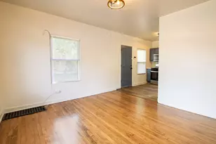 805 Buchanan St, Gary, IN 46402 - Photo 9