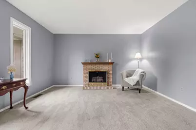 1117 E Greenwood Avenue, Crown Point, IN 46307 - Photo 5