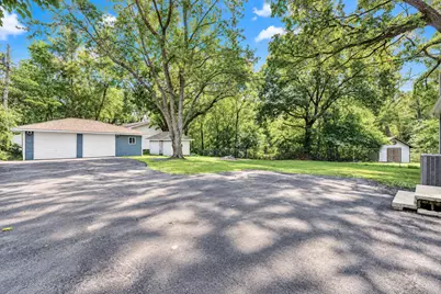 922 Hayes Street, Crown Point, IN 46307 - Photo 15
