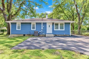 922 Hayes St, Crown Point, IN 46307 - Photo 17