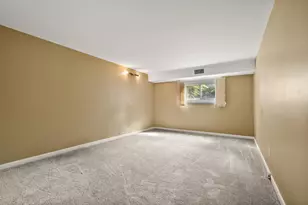 7001 Ash Pl, Gary, IN 46403 - Photo 31