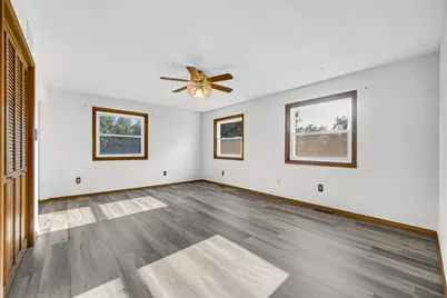 1003 S 150 W, Kouts, IN 46347 - Photo 25