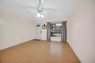 203 E Manor Dr, Griffith, IN 46319 - Photo 9