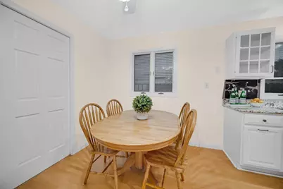 203 E Manor Drive, Griffith, IN 46319 - Photo 5