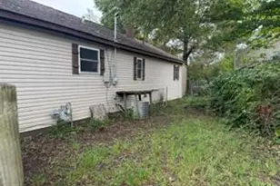 510 W 13th St, La Porte, IN 46350 - Photo 3