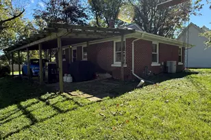 106 S Adams St, Hebron, IN 46341 - Photo 27