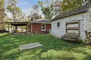106 S Adams St, Hebron, IN 46341 - Photo 33