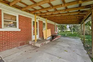106 S Adams St, Hebron, IN 46341 - Photo 19