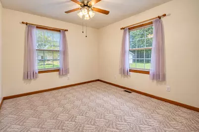 2092 E 100 S, Knox, IN 46534 - Photo 9