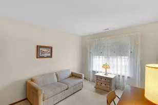 1738 Chelsea St, Schererville, IN 46375 - Photo 13