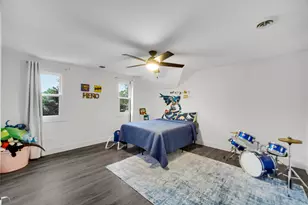 361 Devon Rd, Valparaiso, IN 46385 - Photo 17