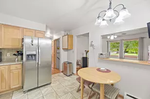1247 Dogwood Dr, Chesterton, IN 46304 - Photo 7