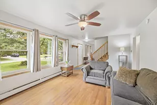 1247 Dogwood Dr, Chesterton, IN 46304 - Photo 5