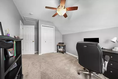 306 Heatherwood Drive E, Valparaiso, IN 46383 - Photo 29