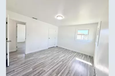 2450 Clydia Street, Portage, IN 46368 - Photo 7