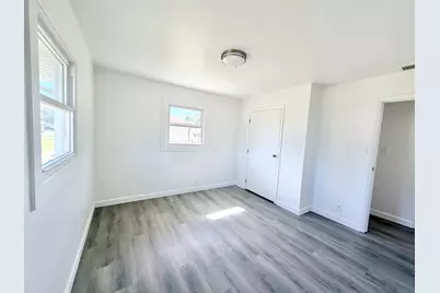 2450 Clydia Street, Portage, IN 46368 - Photo 9