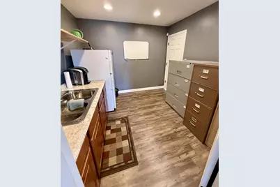 8416 Kennedy Avenue, Highland, IN 46322 - Photo 5
