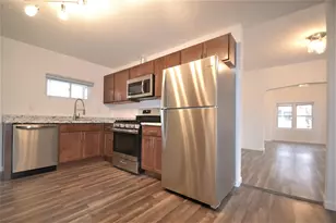 610 Union St, Valparaiso, IN 46383 - Photo 1